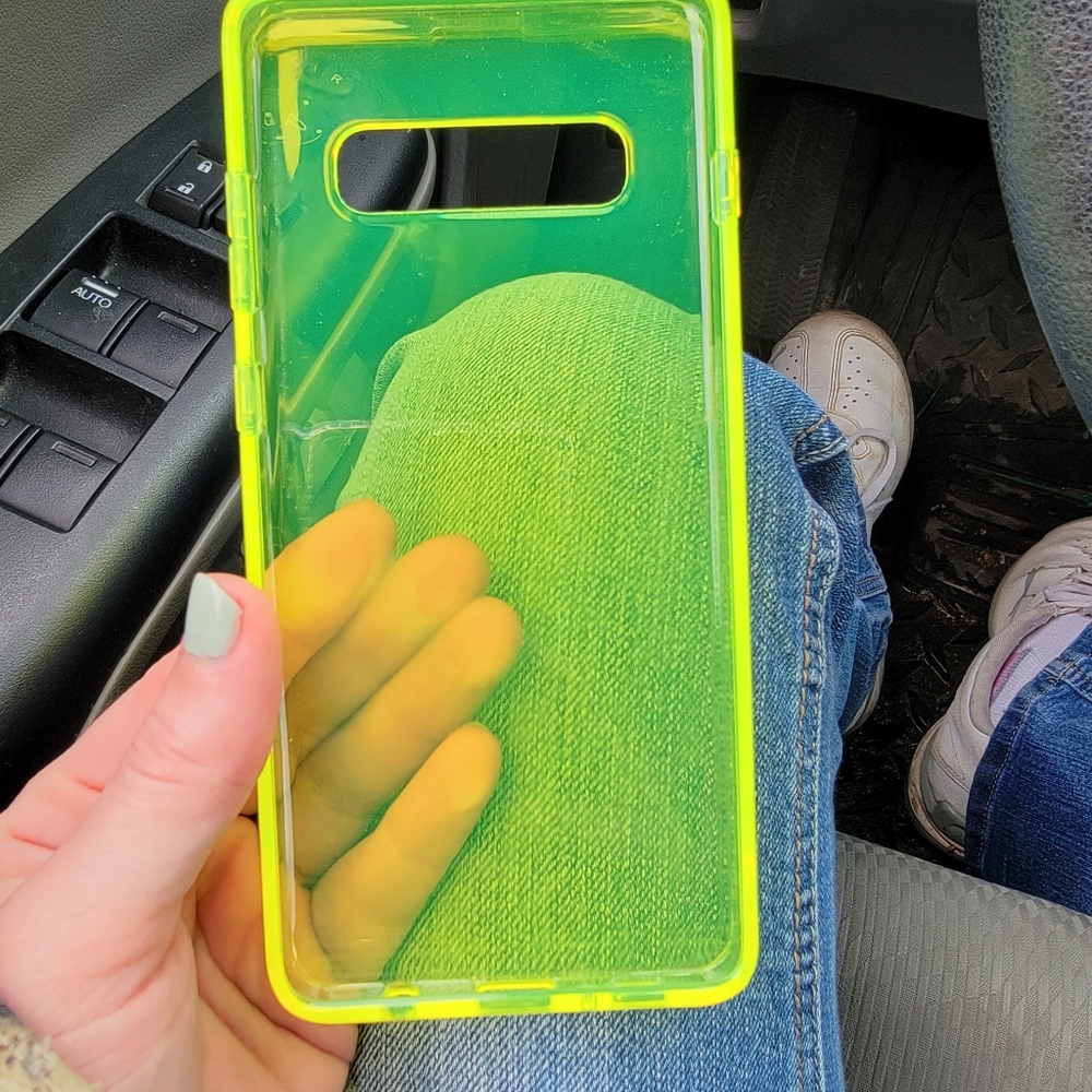 Velvet Cavalier case